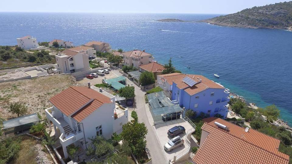 Apartments Goja Razanj Exterior photo